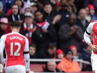 Wenger questions Ozil's ab...